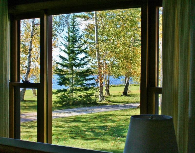 Historic Birch Lodge And Motel Trout Lake Buitenkant foto